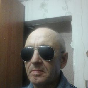 Парни в Ангарске: Владимир, 68 - ищет девушку из Ангарска