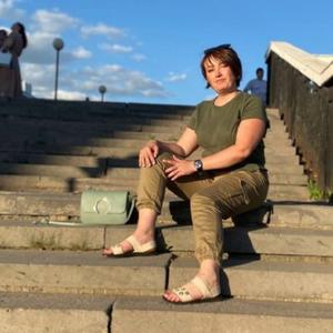 Девушки в Ижевске: Татьяна, 41 - ищет парня из Ижевска