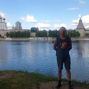Парни в Пскове: Владислав, 42 - ищет девушку из Пскова