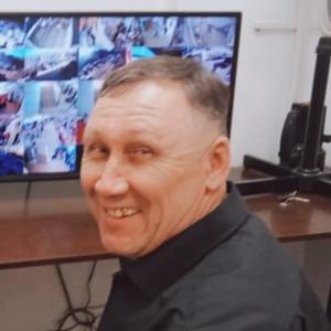 Леонид, 55 лет, Омск
