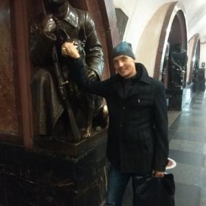 Парни в Омске: Владислав, 38 - ищет девушку из Омска