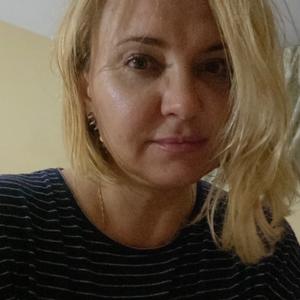 Девушки в Санкт-Петербурге: Ольга, 45 - ищет парня из Санкт-Петербурга