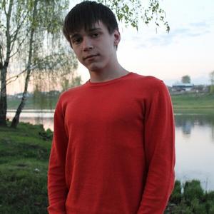 Антон, 26 лет, Иваново