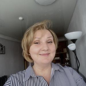 Елена, 47 лет, Тюмень