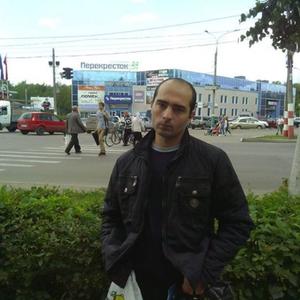 Парни в Саяногорске: Андрей, 40 - ищет девушку из Саяногорска