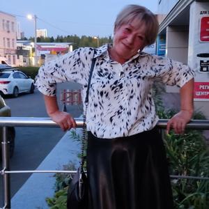 Девушки в Ижевске: Фатима, 60 - ищет парня из Ижевска