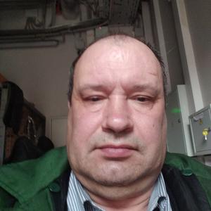 Парни в Вологде: Андрей, 55 - ищет девушку из Вологды