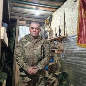 Парни в Донецке: Михаил, 41 - ищет девушку из Донецка