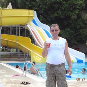 Валерий, 55 лет, Череповец
