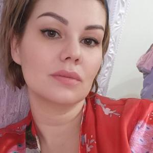Девушки в Сальске: Светлана, 42 - ищет парня из Сальска