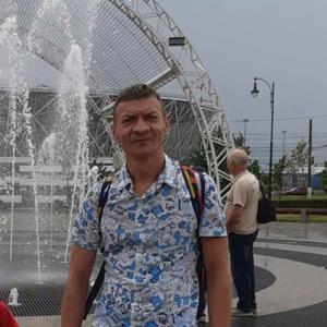 Парни в Саратове: Игорь, 41 - ищет девушку из Саратова