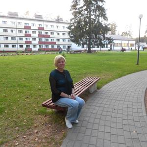 Девушки в Мурманске: Татьяна, 71 - ищет парня из Мурманска