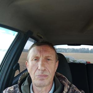 Юрий, 60 лет, Омск