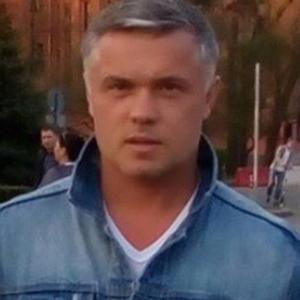 Олег, 49 лет, Канаш