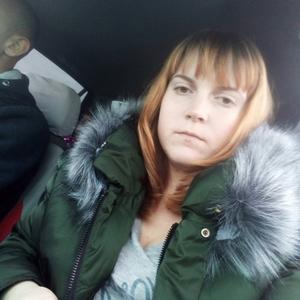 Девушки в Иловле: Инна, 26 - ищет парня из Иловли