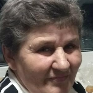 Валентина, 67 лет, Киров