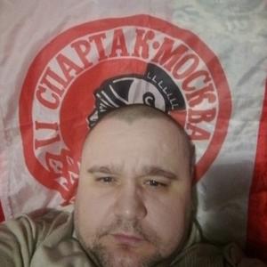 Олег, 40 лет, Москва