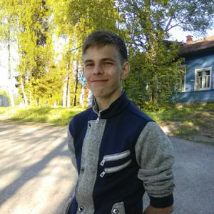 Ivan, 21 год, Череповец