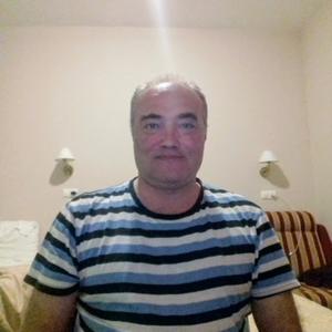 Парни в Сертолово: Олег Дементьев, 55 - ищет девушку из Сертолово