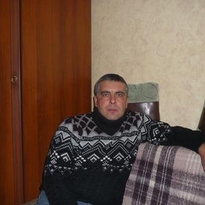 Михаил, 45 лет, Новомосковск