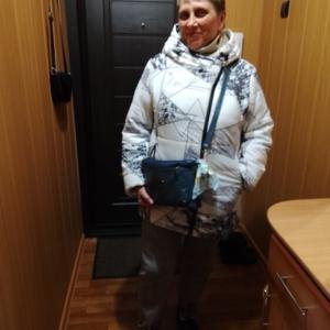 Девушки в Саранске: Лариса Маслова, 62 - ищет парня из Саранска