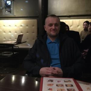 Парни в Губахе: Михаил Лекомцев, 49 - ищет девушку из Губахи