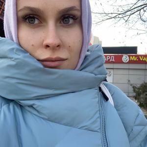 Девушки в Саратове: Наташа, 25 - ищет парня из Саратова