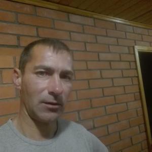 Парни в Великих Луки: Олег, 44 - ищет девушку из Великих Луки
