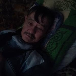 Сергей, 68 лет, Новосибирск