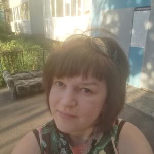 Девушки в Ульяновске: Светлана, 40 - ищет парня из Ульяновска