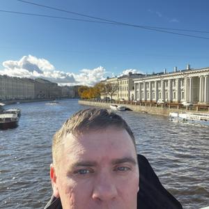 Парни в Кемерово: Максим Васильев, 40 - ищет девушку из Кемерово