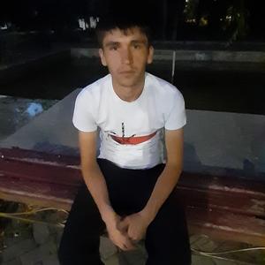 Данил, 26 лет, Москва