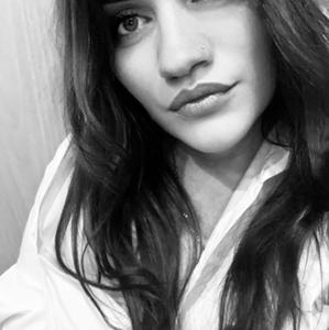 Осы жазда пионер лагерінде секс Маникинмен жыныстық қатынас