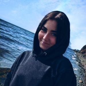 Полина, 21 год, Петропавловск-Камчатский