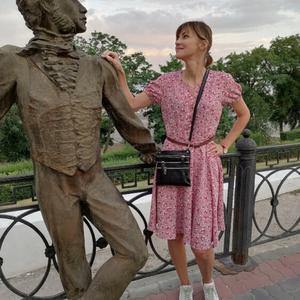 Девушки в Волгограде: Марина, 39 - ищет парня из Волгограда