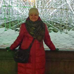 Девушки в Санкт-Петербурге: Елена, 46 - ищет парня из Санкт-Петербурга