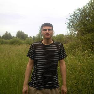 Парни в Вологде: Дмитрий Столяров, 33 - ищет девушку из Вологды