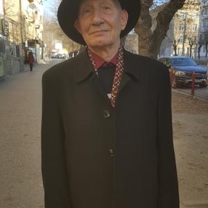 Парни в Волгограде: Александр, 81 - ищет девушку из Волгограда