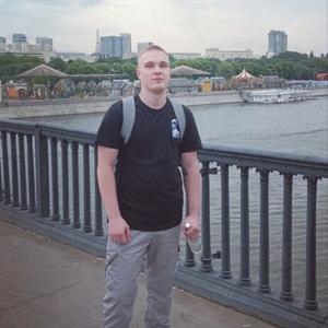 Парни в Вологде: Алексей, 25 - ищет девушку из Вологды
