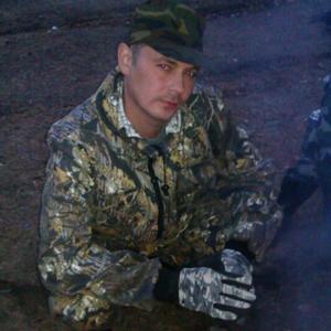 Парни в Якутске: Андрей, 45 - ищет девушку из Якутска