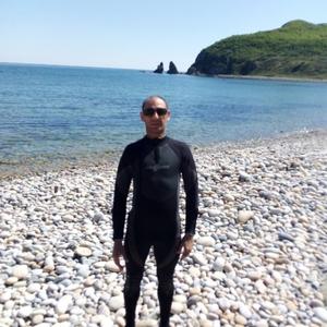 Андрей Задворный, 42 года, Свободный
