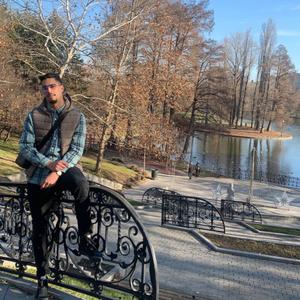 Парни в Bucuresti: Mtinho, 28 - ищет девушку из Bucuresti