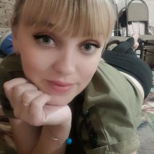 Девушки в Ставрополе: Яна, 32 - ищет парня из Ставрополя