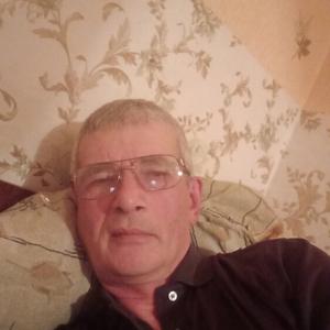Парни в Саратове: Ариф Салихов, 56 - ищет девушку из Саратова