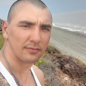 Игорь, 32 года, Петропавловск-Камчатский