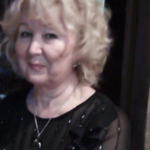 Людмила, 68 лет, Волжский