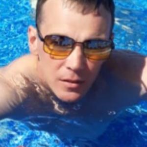 Виктор, 36 лет, Усть-Кут