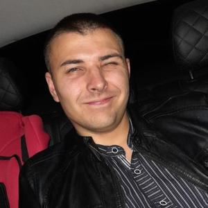 Парни в Кинешме: Андрей Грачев, 28 - ищет девушку из Кинешмы