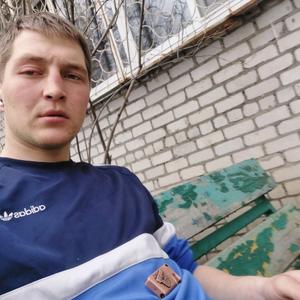 Парни в Волгограде: Виталий, 24 - ищет девушку из Волгограда