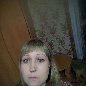 Девушки в Бийске: Юлия, 41 - ищет парня из Бийска